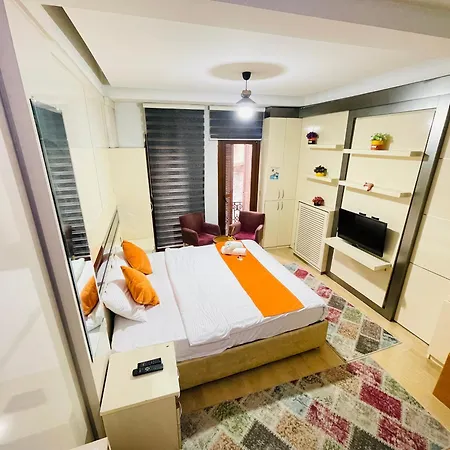 Taksim Premium Gold Hotel 5*