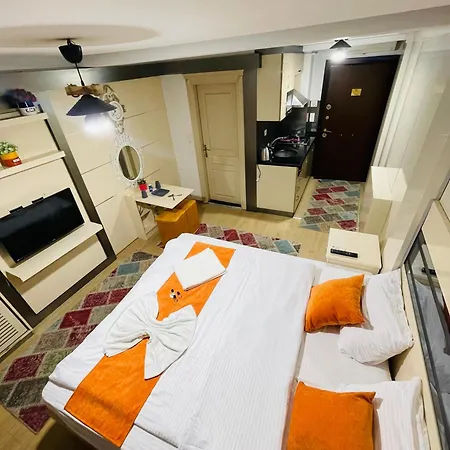 Taksim Premium Gold 5* איסטמבול