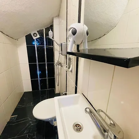 Taksim Premium Gold מלון 5*