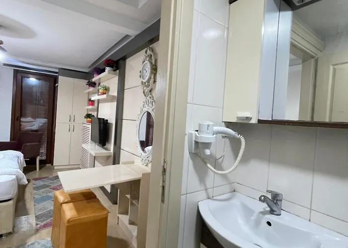 Taksim Premium Gold 5* 이스탄불