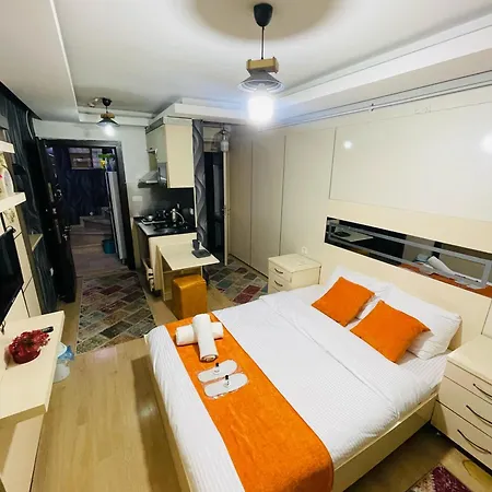Taksim Premium Gold 5* İstanbul