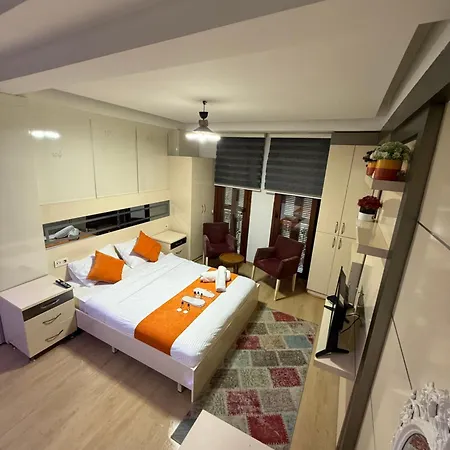فندق Taksim Premium Gold 5*