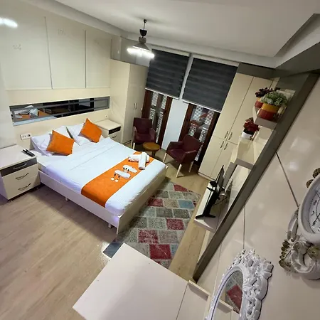 فندق Taksim Premium Gold 5*