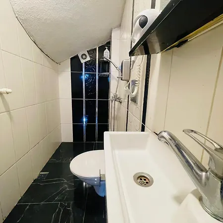 Taksim Premium Gold فندق